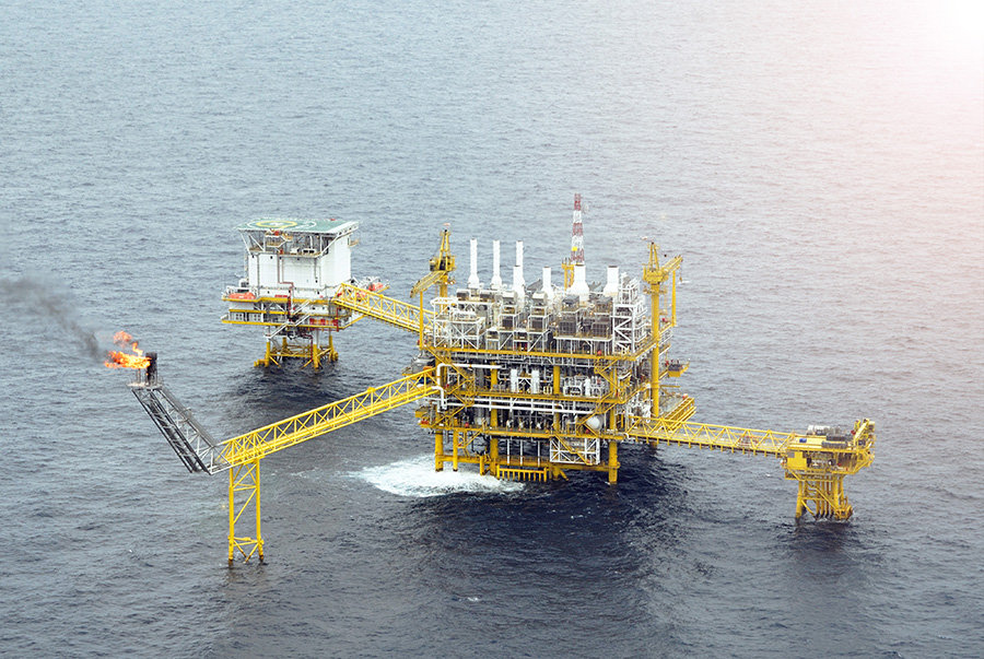 petroleum engineering oil rig in ocean