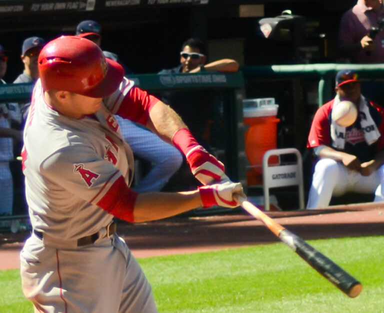 mike trout swing